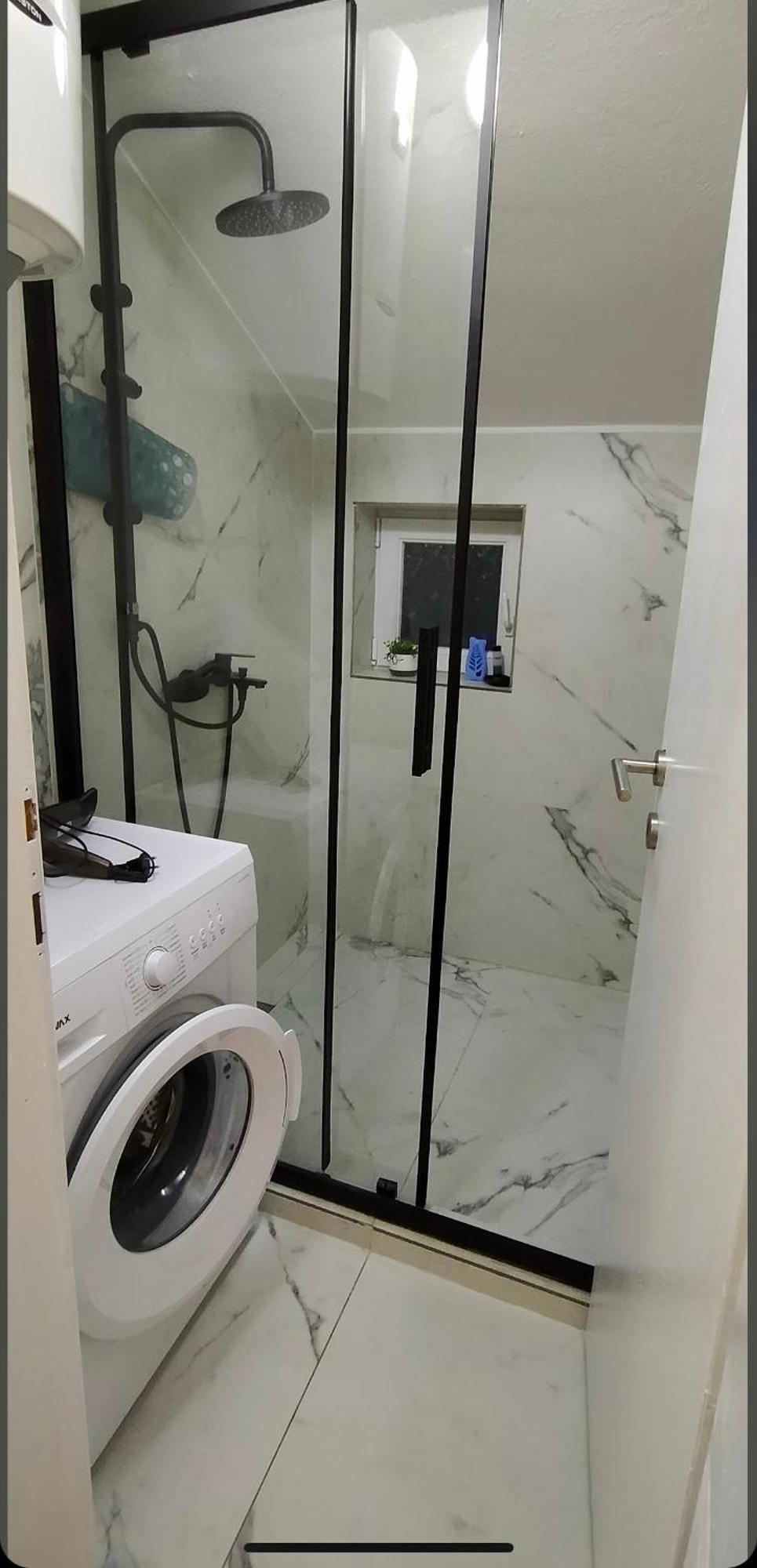 Js Apartmani Nikšić Bagian luar foto